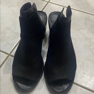 Kenneth Cole Booties